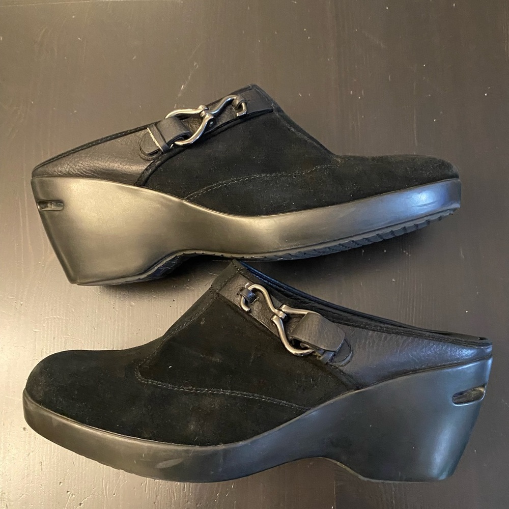 Cole Haan Nike Air Black Suede Mules Clogs 9.5